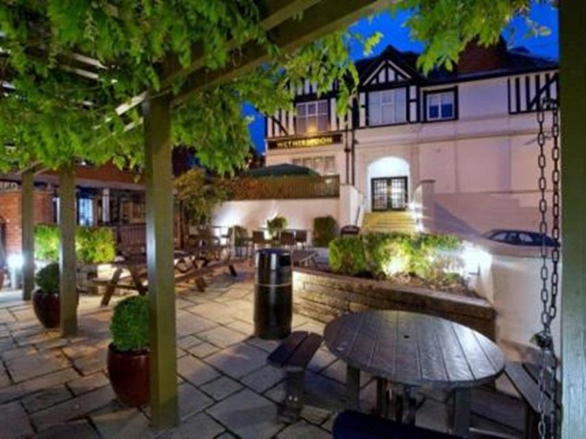 The Portland Hotel Wetherspoon 체스터필드 외부 사진